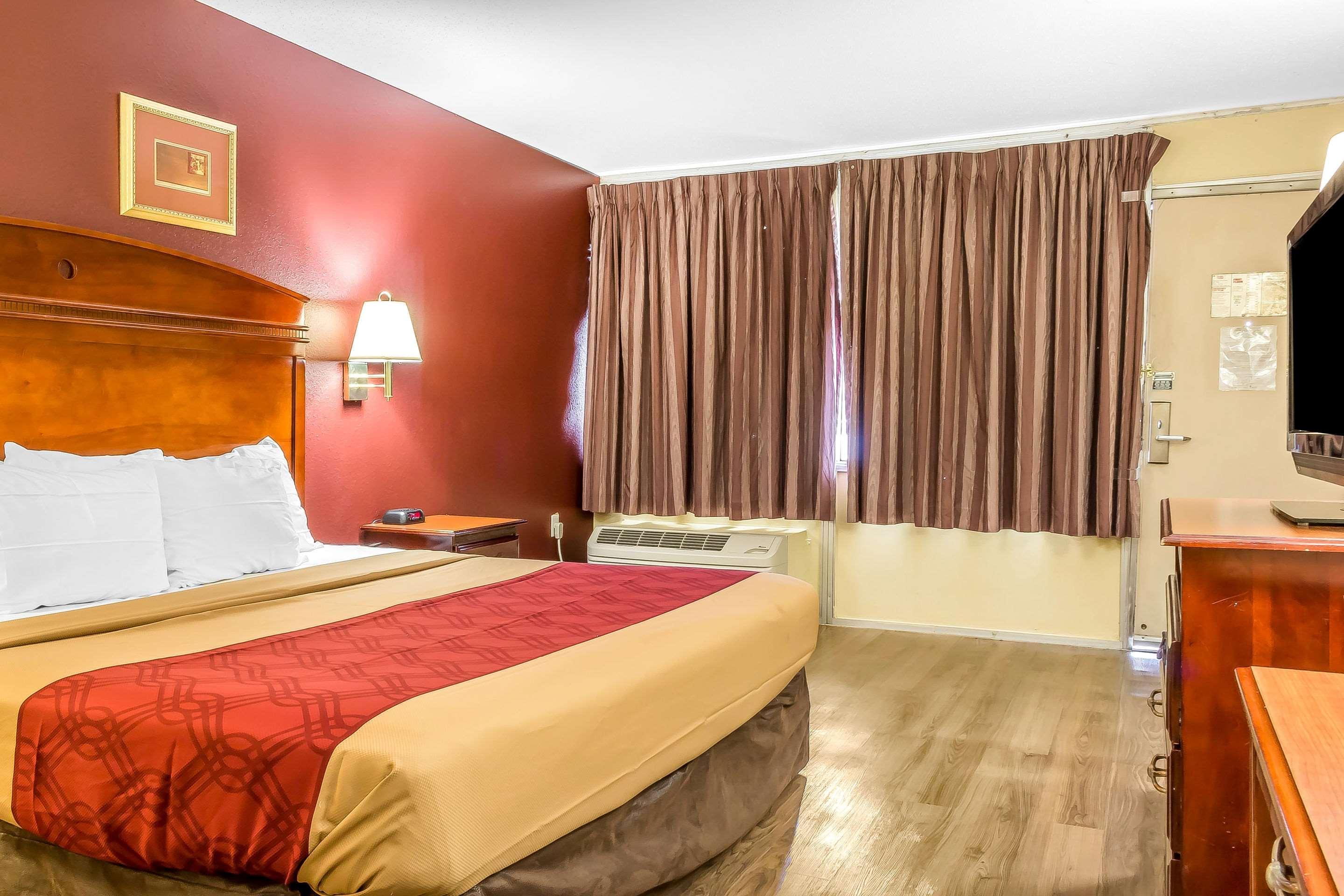Red Carpet Inn Philadelphia Airport Lester Εξωτερικό φωτογραφία