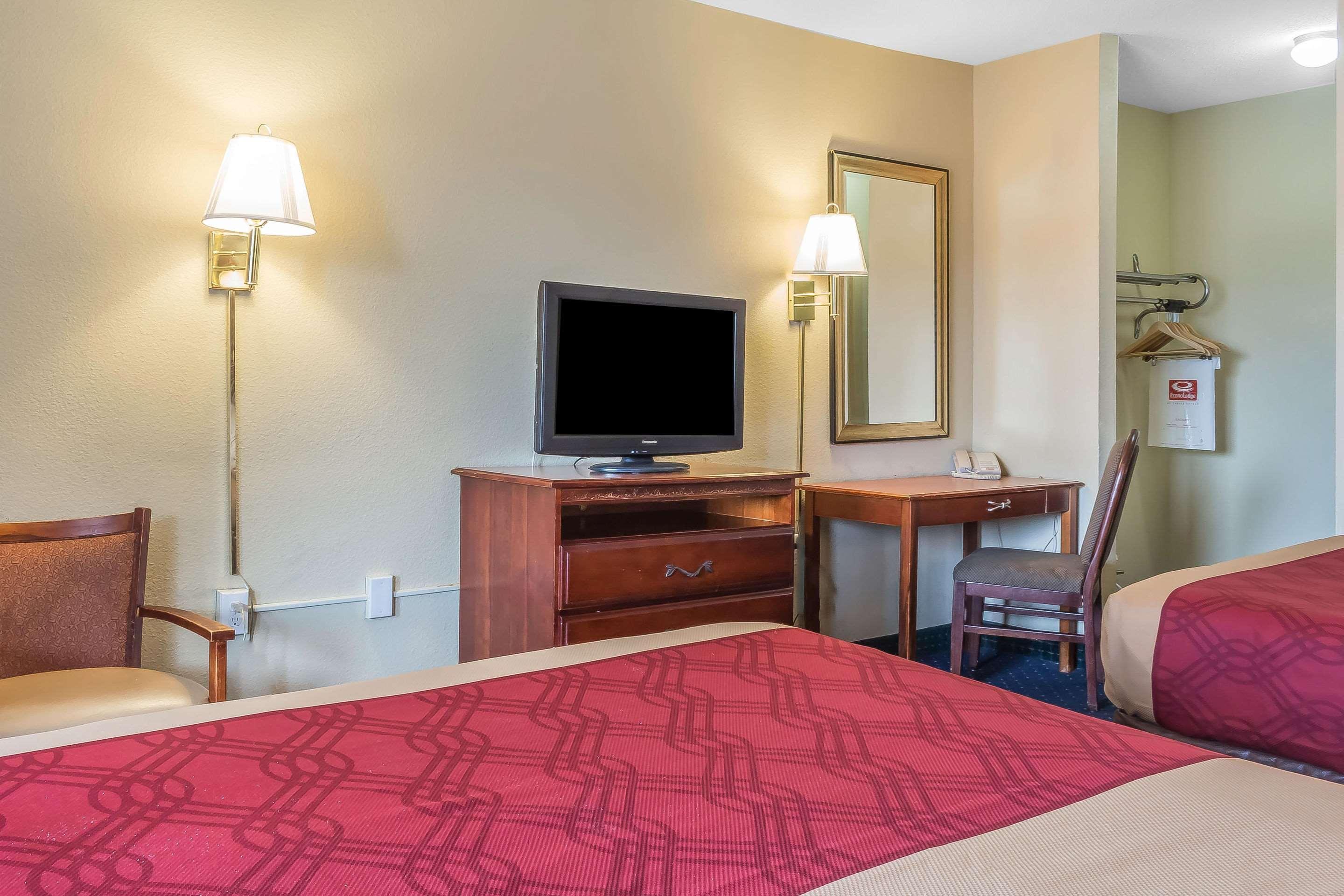 Red Carpet Inn Philadelphia Airport Lester Εξωτερικό φωτογραφία